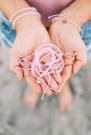 4Ocean - rosa armbånd thumbnail